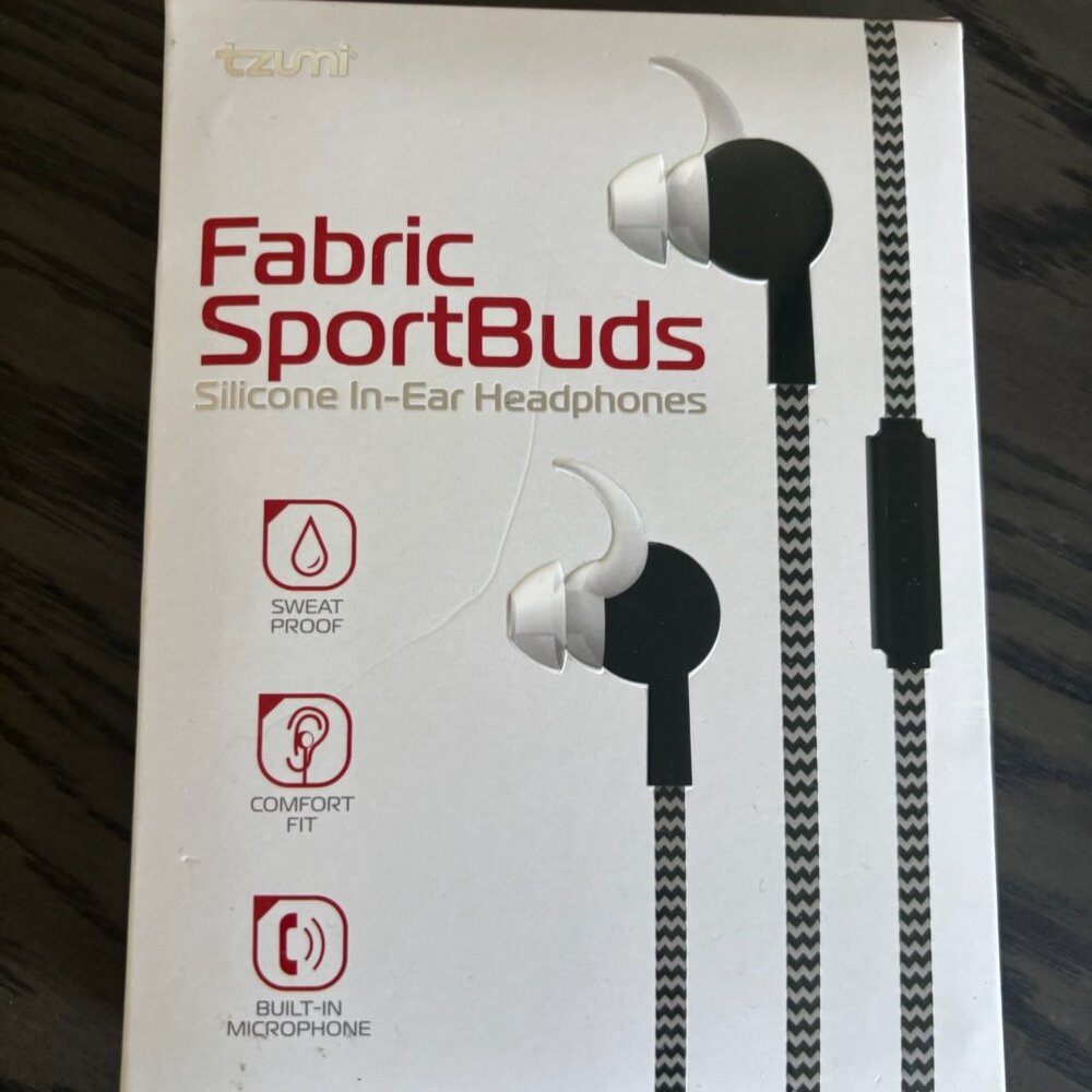 NIB Fabric Sportsbuds Ear Headphones